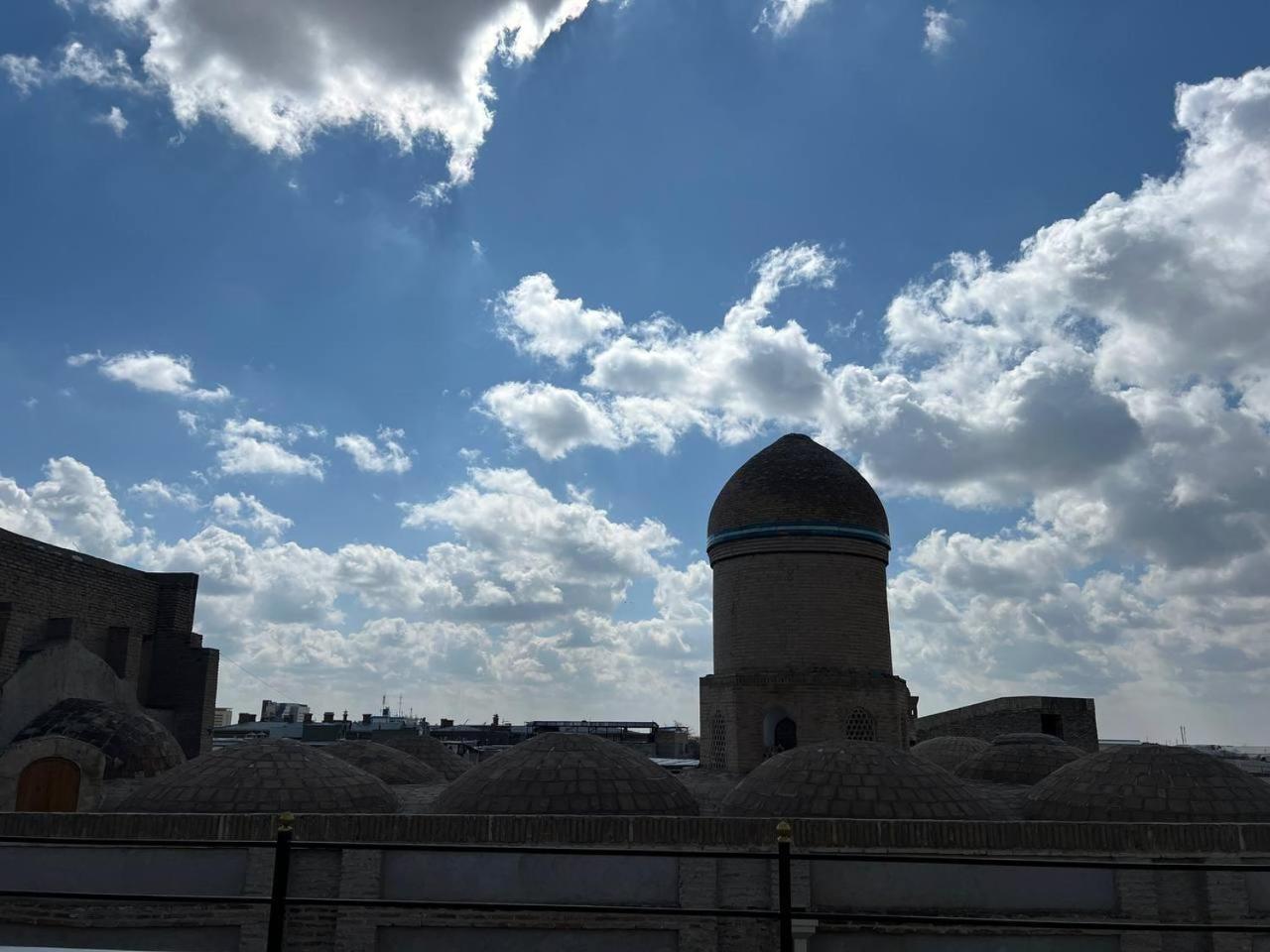 Ikat Terrace Hotel Bukhara Eksteriør billede
